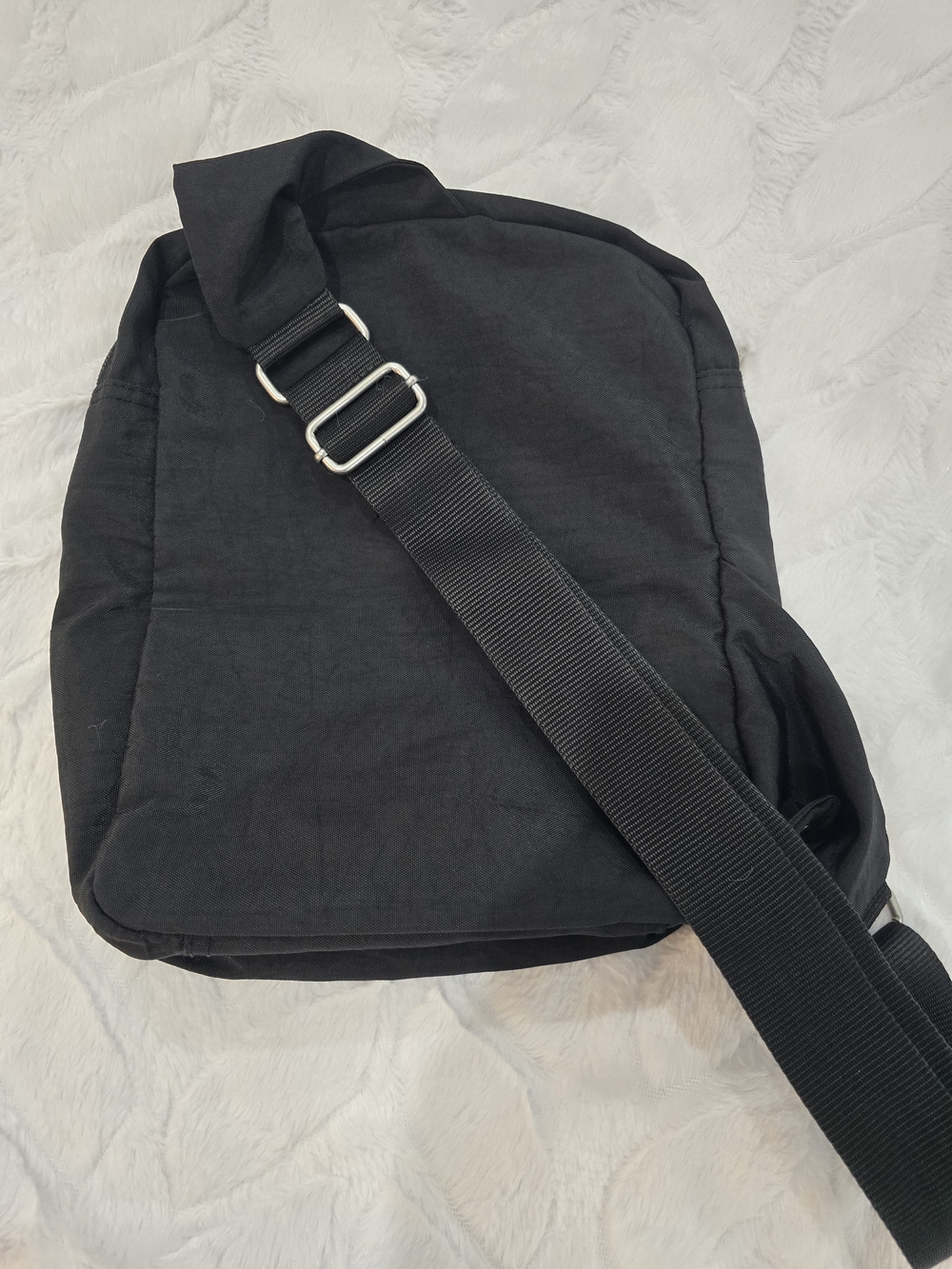 Baggallini Black Women's Sling Belt Bag OFFERS WELCOME!@! - Picture 5 of 8